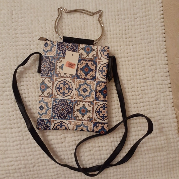 CROSS BODY BAG - Picture 4 of 4